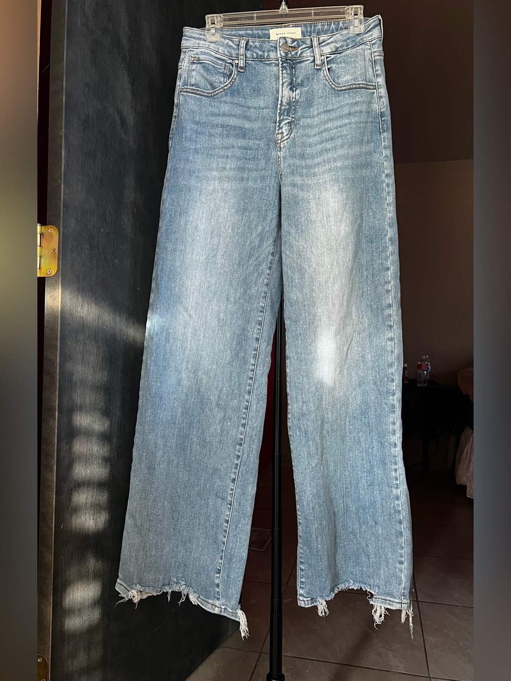 Light Wash High-Rise Wide-Leg Jeans with Frayed Hem